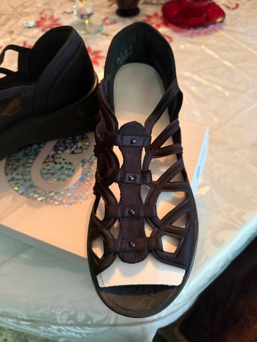 Shoe Box Label - Sapphire / Black